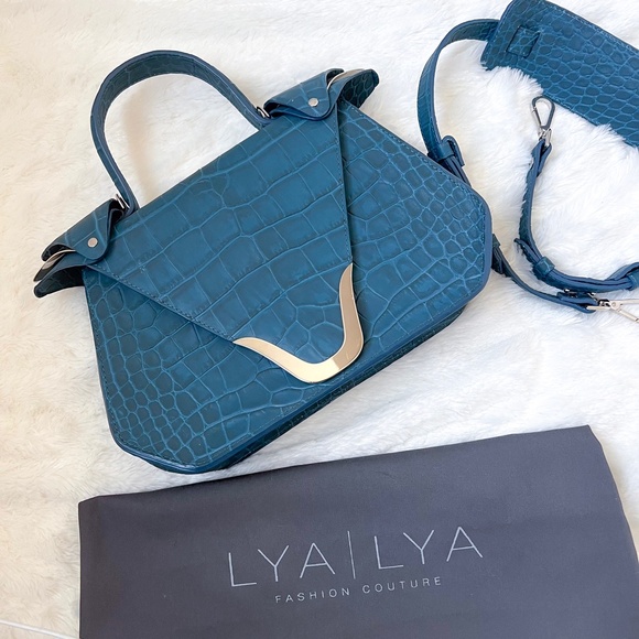 $899 NWOT LYA LYA Mini Armor Vault Croc Teal Silver Crossbody Top Handle Handbag - Picture 5 of 15